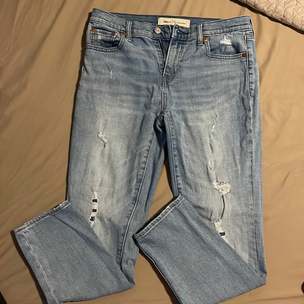 Gap best selling girlfriend distressed jean stretchy